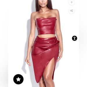 NWT Miss Circle Bria faux leather skirt